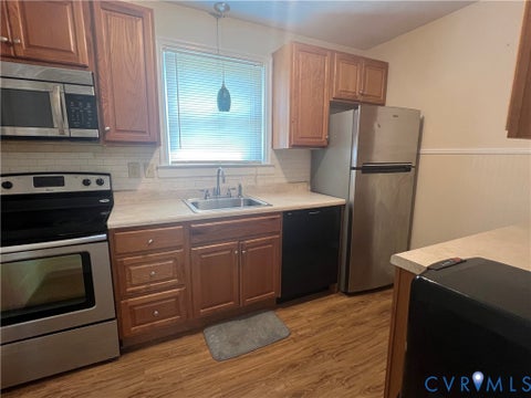 Tiny photo for 1911 Oakland Street, Petersburg, VA 23805 (MLS # 2623813)