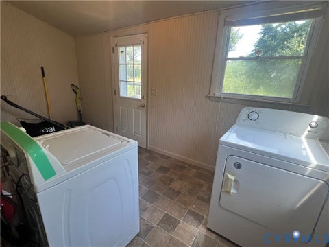 Tiny photo for 1911 Oakland Street, Petersburg, VA 23805 (MLS # 2623813)