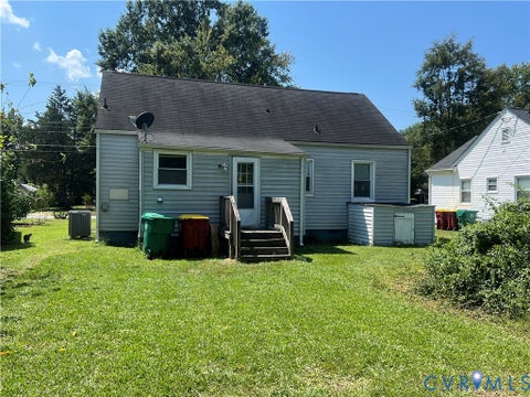 Tiny photo for 1911 Oakland Street, Petersburg, VA 23805 (MLS # 2623813)