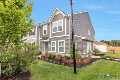 Tiny photo for 511 Portal Circle #B, Sandston, VA 23150 (MLS # 2612255)