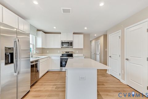 Tiny photo for 511 Portal Circle #B, Sandston, VA 23150 (MLS # 2612255)