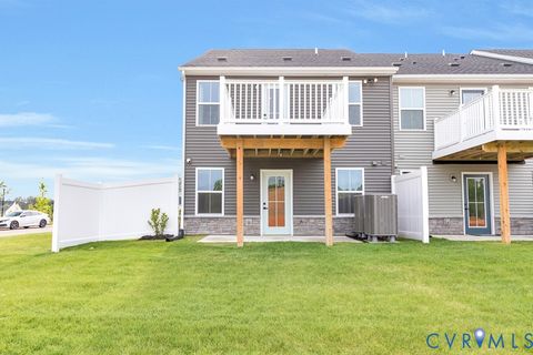 Tiny photo for 511 Portal Circle #B, Sandston, VA 23150 (MLS # 2612255)