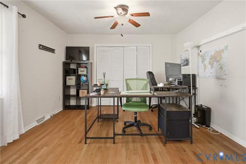 Tiny photo for 107 Oxford Road, Hopewell, VA 23860 (MLS # 2621686)