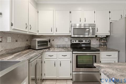 Tiny photo for 107 Oxford Road, Hopewell, VA 23860 (MLS # 2621686)