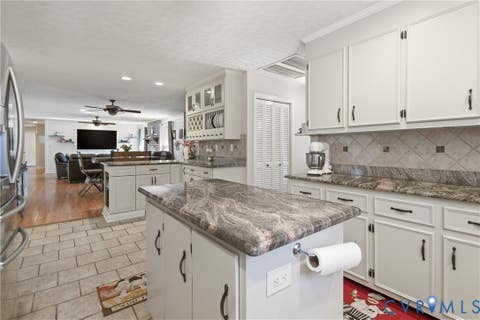 Tiny photo for 107 Oxford Road, Hopewell, VA 23860 (MLS # 2621686)