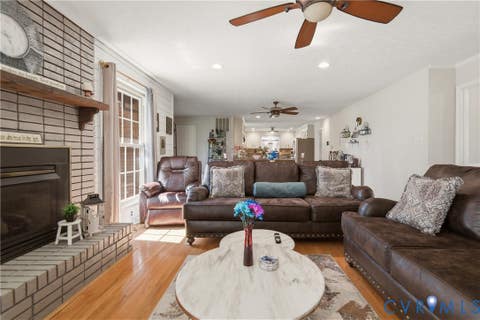 Tiny photo for 107 Oxford Road, Hopewell, VA 23860 (MLS # 2621686)