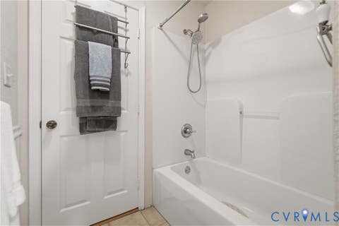 Tiny photo for 107 Oxford Road, Hopewell, VA 23860 (MLS # 2621686)