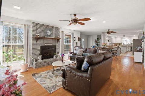 Tiny photo for 107 Oxford Road, Hopewell, VA 23860 (MLS # 2621686)