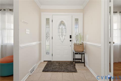 Tiny photo for 107 Oxford Road, Hopewell, VA 23860 (MLS # 2621686)