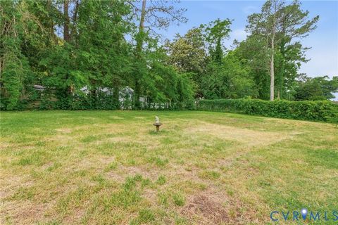 Tiny photo for 525 James Avenue, Colonial Heights, VA 23834 (MLS # 2614139)