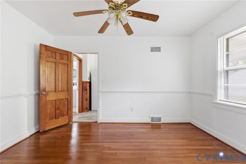 Tiny photo for 525 James Avenue, Colonial Heights, VA 23834 (MLS # 2614139)
