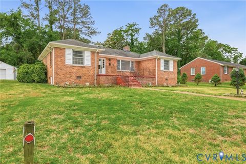 Tiny photo for 525 James Avenue, Colonial Heights, VA 23834 (MLS # 2614139)