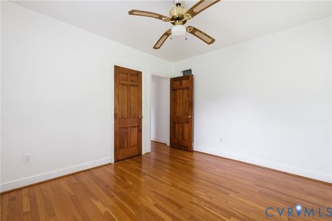 Tiny photo for 525 James Avenue, Colonial Heights, VA 23834 (MLS # 2614139)