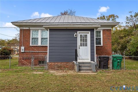 Tiny photo for 405 Lafayette Avenue, Colonial Heights, VA 23834 (MLS # 2607776)