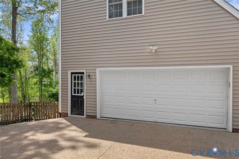 Tiny photo for 8919 Hollow Oak Drive, Midlothian, VA 23112 (MLS # 2609124)