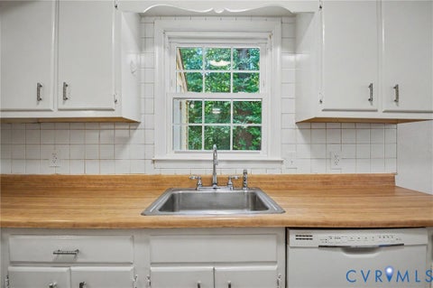 Tiny photo for 1555 Skirmish Run Drive #1555, Henrico, VA 23228 (MLS # 2624265)