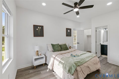 Tiny photo for 409 S Jefferson Street, Petersburg, VA 23803 (MLS # 2622043)