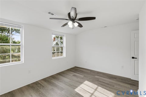 Tiny photo for 409 S Jefferson Street, Petersburg, VA 23803 (MLS # 2622043)