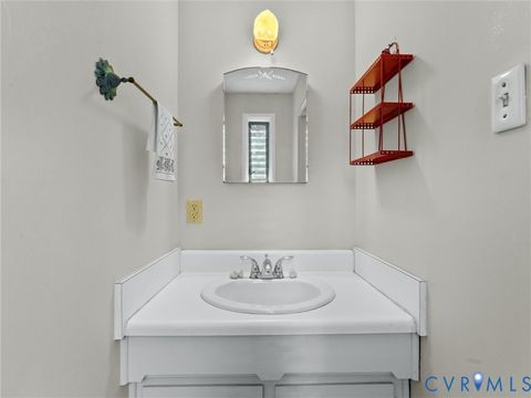 Tiny photo for 4411 S Willetta Drive, Richmond, VA 23221 (MLS # 2612857)