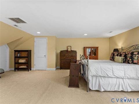 Tiny photo for 4411 S Willetta Drive, Richmond, VA 23221 (MLS # 2612857)