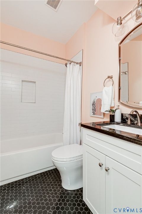 Tiny photo for 1128 N 28th Street, Richmond, VA 23223 (MLS # 2613598)