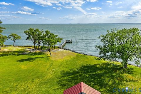 Tiny photo for 947 Bar Neck Road, Port Haywood, VA 23138 (MLS # 2614124)