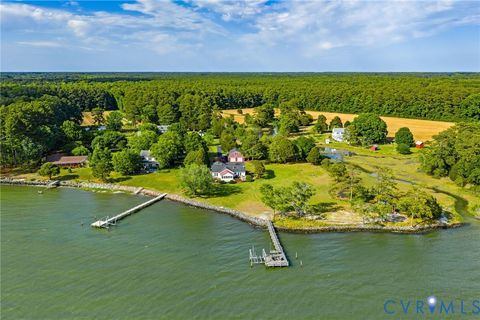 Tiny photo for 947 Bar Neck Road, Port Haywood, VA 23138 (MLS # 2614124)