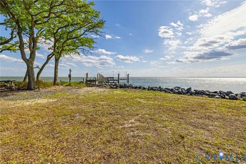Tiny photo for 947 Bar Neck Road, Port Haywood, VA 23138 (MLS # 2614124)