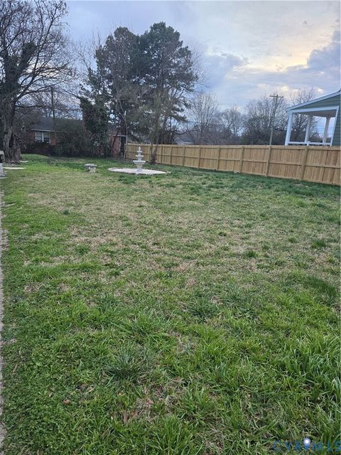 Tiny photo for 2303 Whitcomb Street, Richmond, VA 23223 (MLS # 2602627)