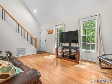 Tiny photo for 13601 Ramblewood Drive, Chester, VA 23836 (MLS # 2612145)