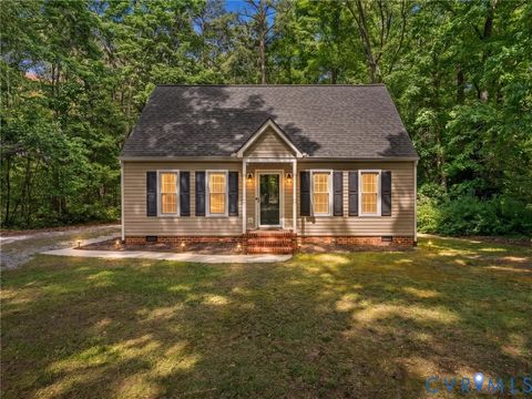 Tiny photo for 13601 Ramblewood Drive, Chester, VA 23836 (MLS # 2612145)