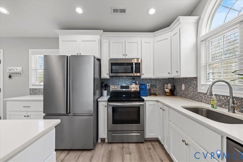Tiny photo for 600 Highland Avenue, Hopewell, VA 23860 (MLS # 2628631)