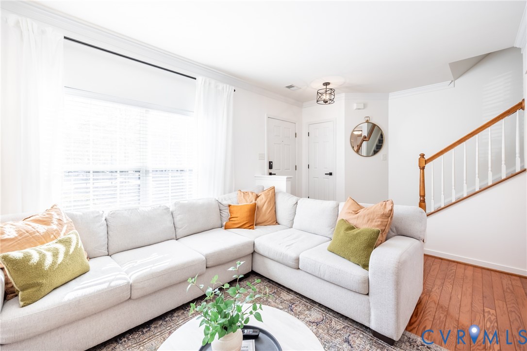 8646 Springwater Drive