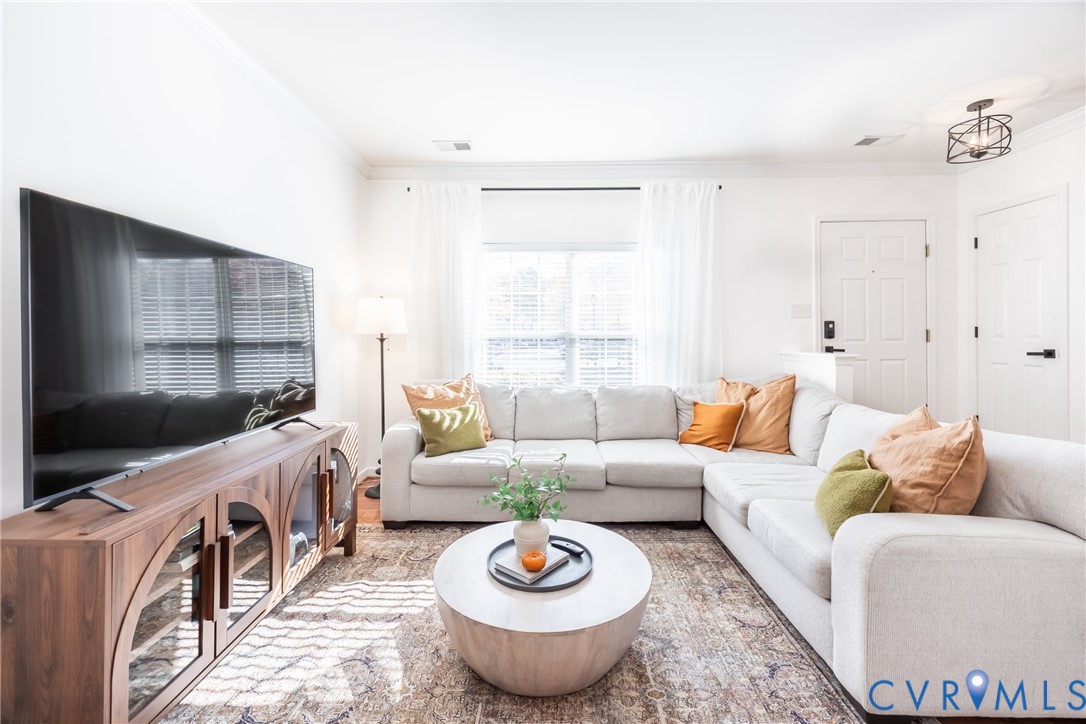 8646 Springwater Drive