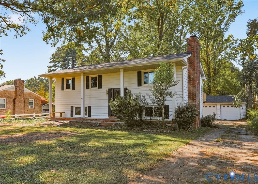 8208 Bowers Lane
