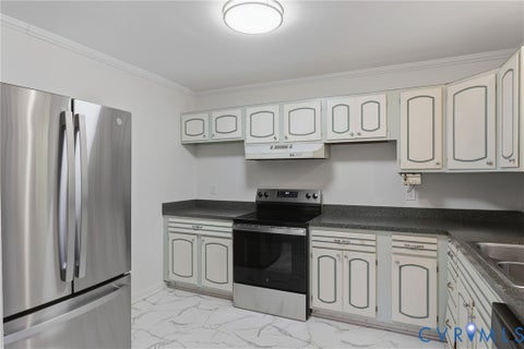 Tiny photo for 8208 Bowers Lane, Richmond, VA 23227 (MLS # 2628014)