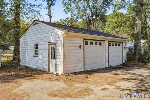 Tiny photo for 8208 Bowers Lane, Richmond, VA 23227 (MLS # 2628014)