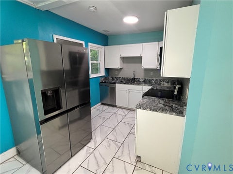 Tiny photo for 8 Clover Street, Hampton, VA 23669 (MLS # 2624720)
