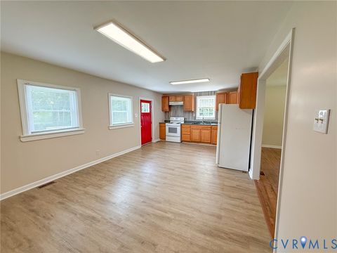 Tiny photo for 7798 W Courthouse Road, Burkeville, VA 23922 (MLS # 2618998)