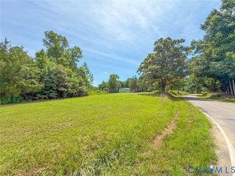 Tiny photo for 7798 W Courthouse Road, Burkeville, VA 23922 (MLS # 2618998)
