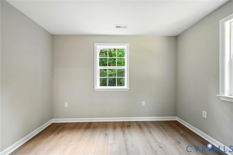 Tiny photo for 24611 Williamson Road, Dinwiddie, VA 23841 (MLS # 2609934)