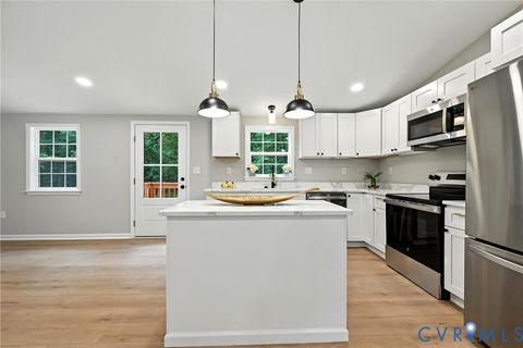 Tiny photo for 24611 Williamson Road, Dinwiddie, VA 23841 (MLS # 2609934)