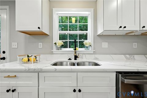 Tiny photo for 24611 Williamson Road, Dinwiddie, VA 23841 (MLS # 2609934)