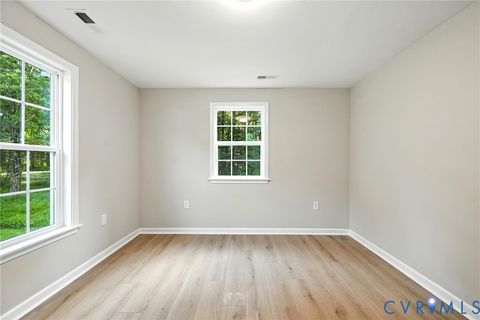 Tiny photo for 24611 Williamson Road, Dinwiddie, VA 23841 (MLS # 2609934)