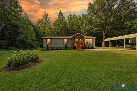 Photo of 24611 Williamson Road, Dinwiddie, VA 23841 (MLS # 2609934)