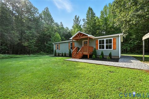 Tiny photo for 24611 Williamson Road, Dinwiddie, VA 23841 (MLS # 2609934)