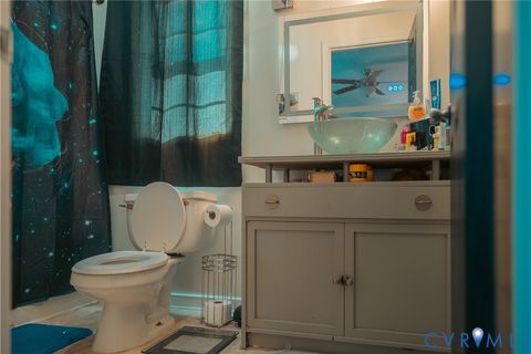 Tiny photo for 122 Goodrich Avenue, Petersburg, VA 23805 (MLS # 2608299)