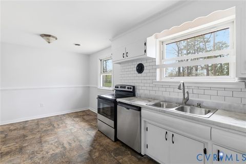 Tiny photo for 12732 Richmond Street, Chester, VA 23831 (MLS # 2607654)