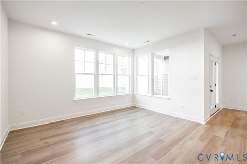 Tiny photo for 18732 Palisades Cove Trail, Moseley, VA 23120 (MLS # 2533199)