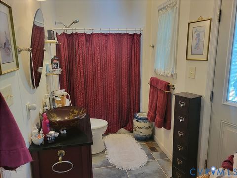 Tiny photo for 450 Perkins Lane, Middlesex, VA 23175 (MLS # 2614565)